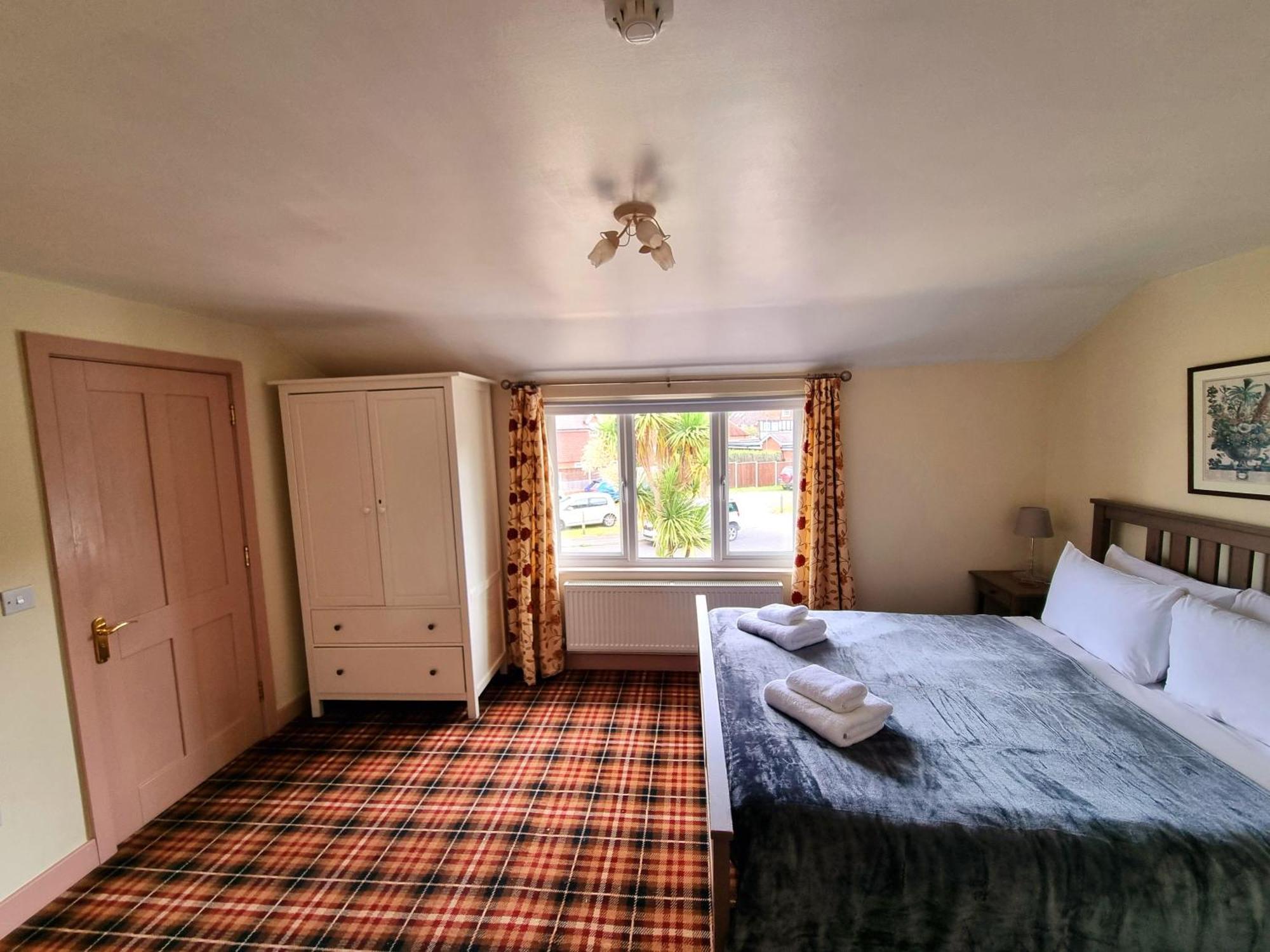 Oak Tree Rooms Ltd Brockenhurst Bagian luar foto