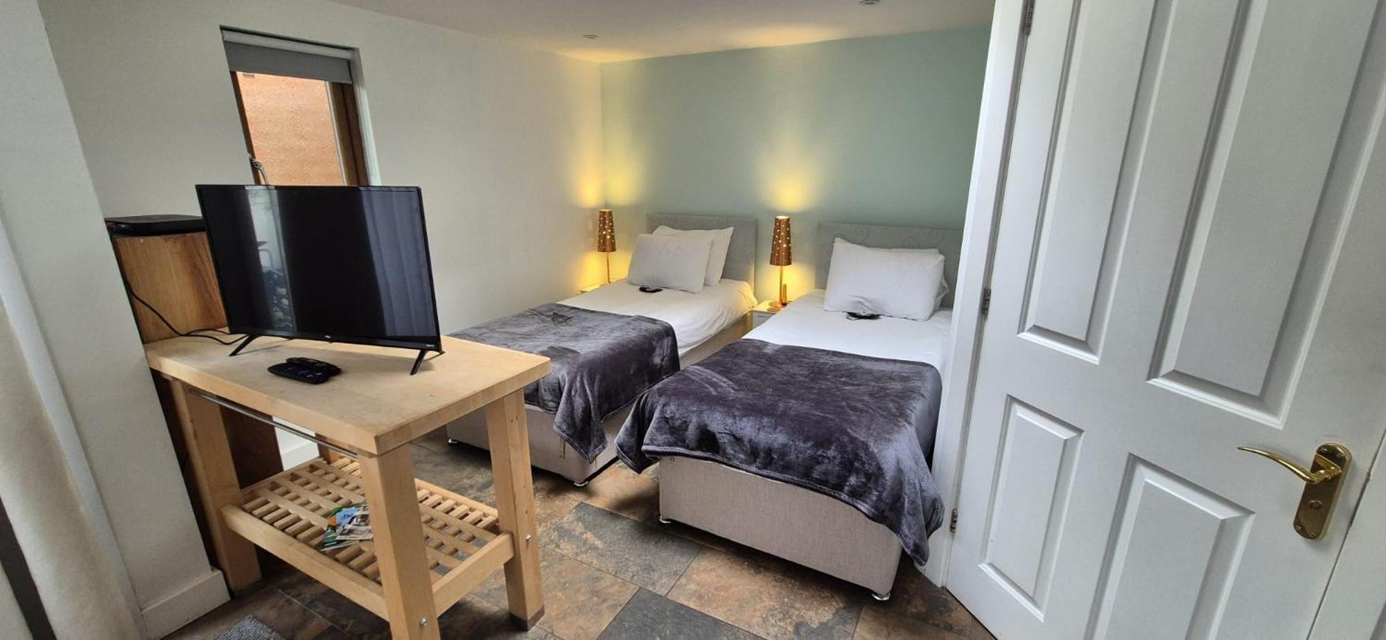 Oak Tree Rooms Ltd Brockenhurst Bagian luar foto